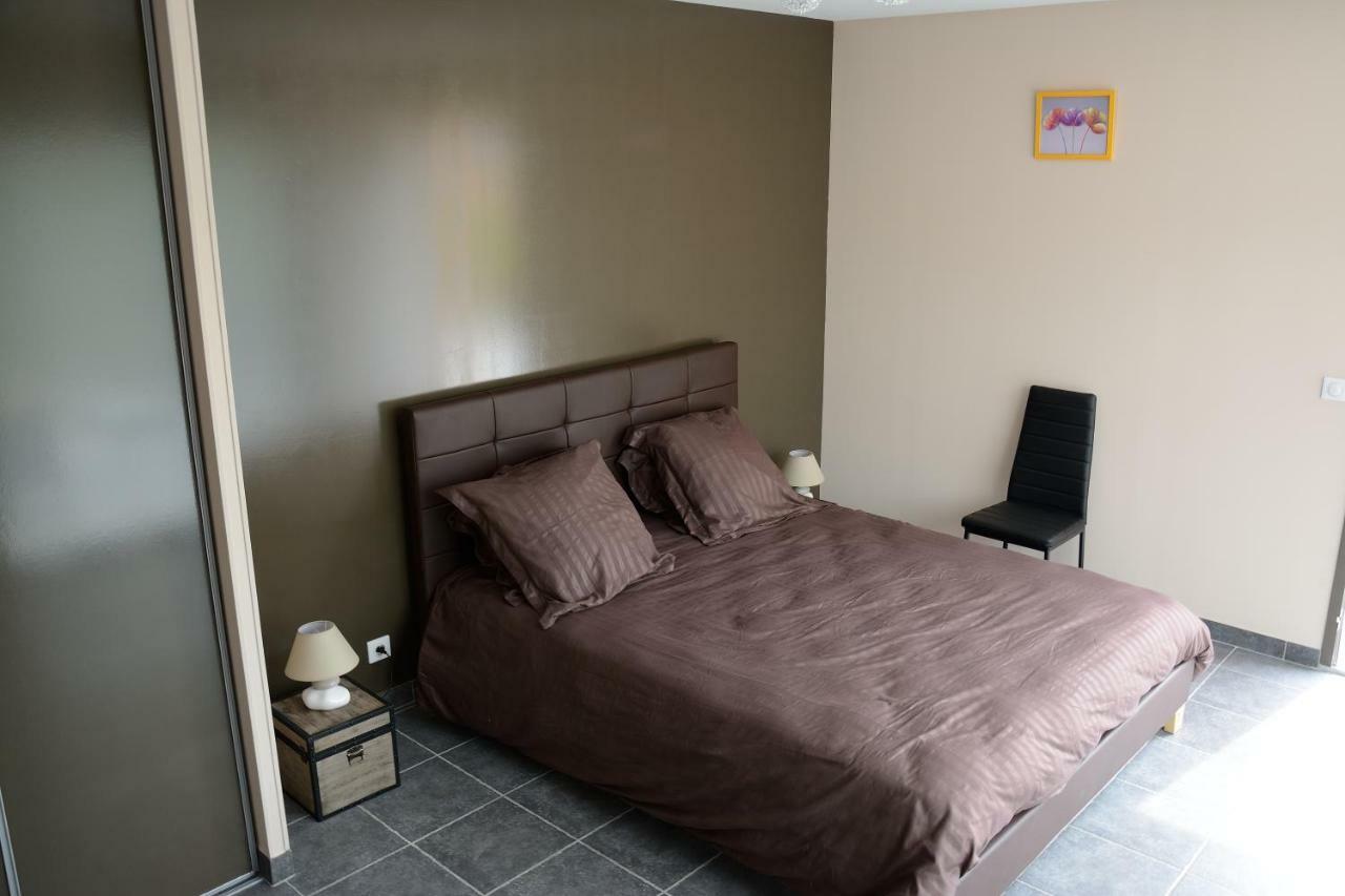 Chambres D'Hotes, B&B Climatisees La Borrellienne Saint-Maximin Kültér fotó